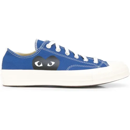 Sneakers, female, , Size: 7 US Sneakers Stylish Unisex Shoes - Comme des Garçons Play - Modalova