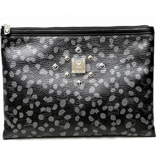 Pre-owned Clutches, female, , Size: ONE SIZE Pre-owned Leather clutches - MCM Pre-owned - Modalova