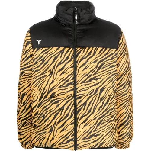 Light Jackets, male, , Size: M Reversible Padded Outerwear with Tiger Print - YES I AM - Modalova