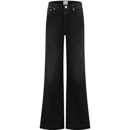 Wide Comfortable Jeans with Zipper and Pockets , female, Sizes: W30, W32 - closed - Modalova