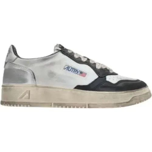 Vintage Low-Top Leather Sneakers , female, Sizes: 5 UK, 2 UK, 6 UK, 8 UK, 3 UK, 7 UK, 4 UK - Autry - Modalova