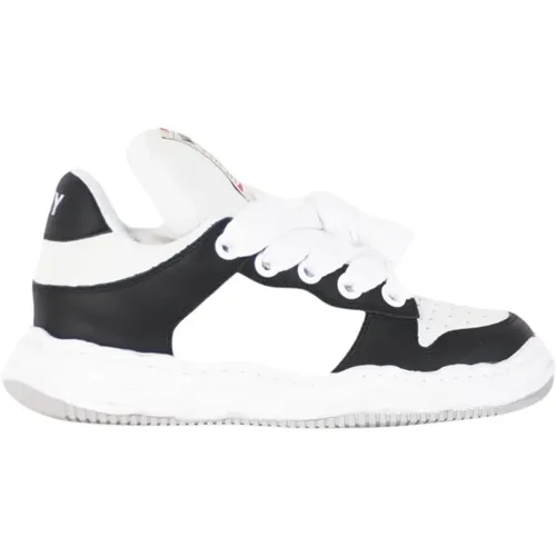 Sneakers, male, , Size: 7 US Perforated Leather Wayne Sneakers - Mihara Yasuhiro - Modalova