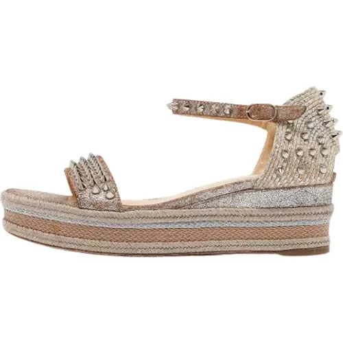 Pre-owned Sandals, female, , Size: 7 US Pre-owned Raffia sandals - Christian Louboutin Pre-owned - Modalova