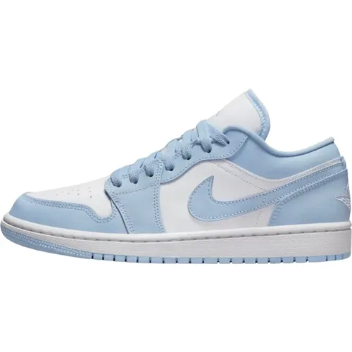 Air 1 Low Ice (W) , male, Sizes: 8 1/2 UK, 4 1/2 UK, 10 UK, 4 UK, 3 1/2 UK, 6 UK, 2 1/2 UK, 7 UK, 2 UK, 8 UK, 6 1/2 UK, 1 1/2 UK, 9 UK, 5 UK, 10 1/2 U - Jordan - Modalova