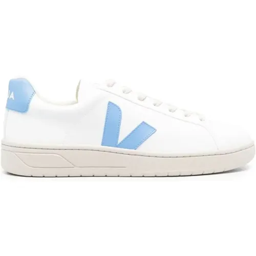 White Sneaker with Grained Texture and Logo Details , male, Sizes: 11 UK, 8 UK - Veja - Modalova