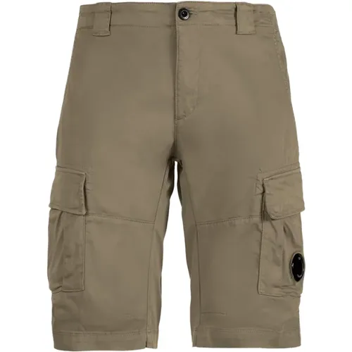 Casual Shorts, male, , Size: L Stretch Sateen Cargo Shorts - C.P. Company - Modalova