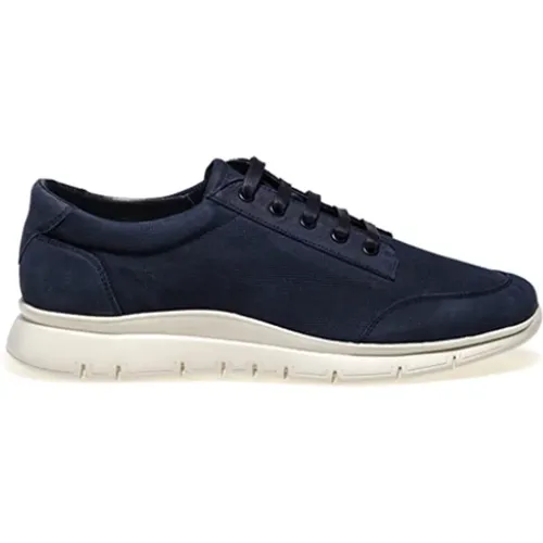 Sneakers 09F2 , male, Sizes: 11 UK - Frau - Modalova