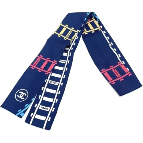 Pre-owned Scarves, female, , Size: ONE SIZE Pre-owned Silk scarves - Chanel Vintage - Modalova