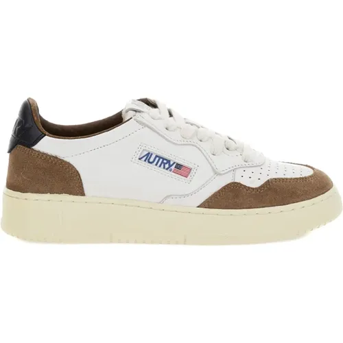 Brown Sneakers Medalist Low Women , female, Sizes: 3 UK, 12 UK, 9 UK, 11 UK, 10 UK, 7 UK, 8 UK - Autry - Modalova