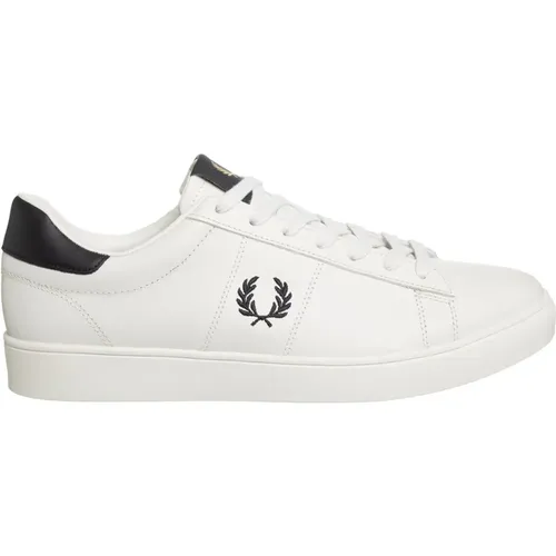 Sneakers, male, , Size: 9 US Plain Lace Closure Sneakers - Fred Perry - Modalova