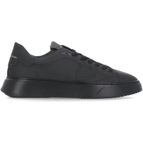 Schwarze Sneakers mit Logo-Absatz , Herren, Größe: 44 EU - Philippe Model - Modalova