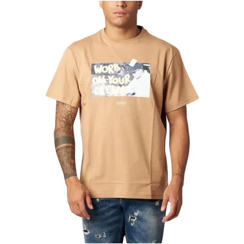 T-Shirts , male, Sizes: XL, M - Throwback - Modalova