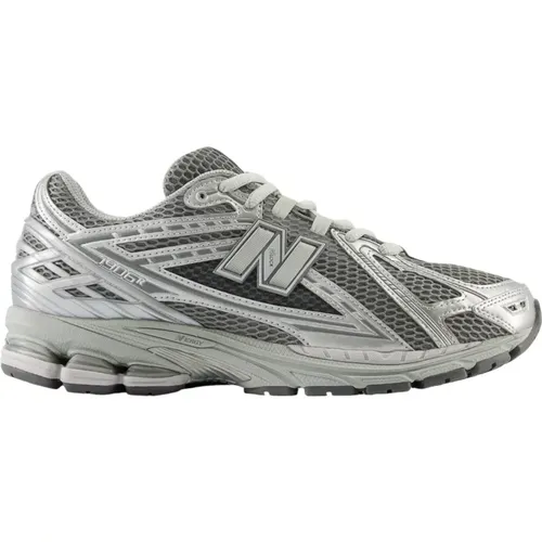 Grey Sneakers for Men and Women , male, Sizes: 8 UK, 9 UK, 10 UK, 11 UK - New Balance - Modalova