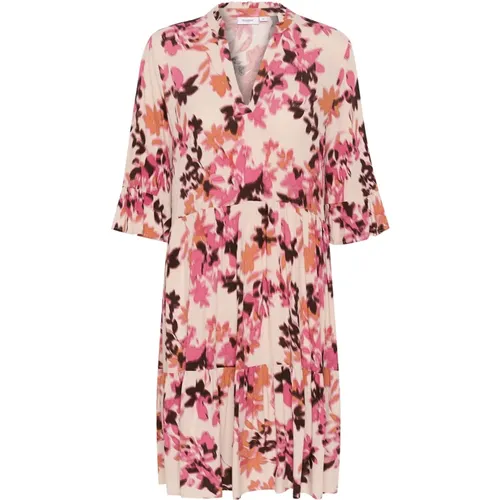 Gray Chateau Blooms Dress , female, Sizes: XL, S, L, M, 2XL - Saint Tropez - Modalova