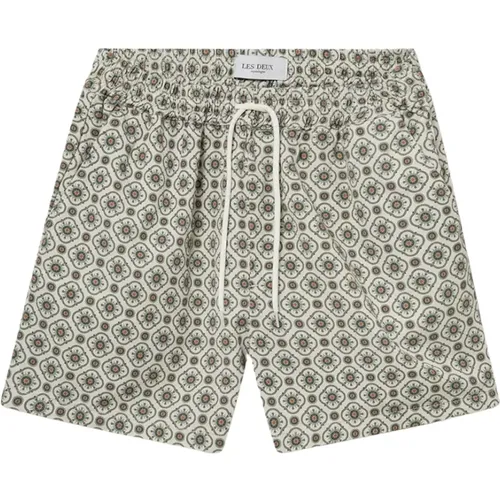 Tapestry Pattern Silky Shorts , male, Sizes: XL - Les Deux - Modalova