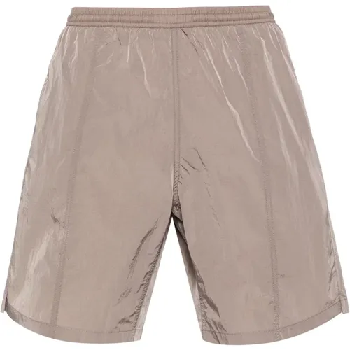 Braune Shorts mit Herz-Logo , Herren, Größe: L - Ami Paris - Modalova