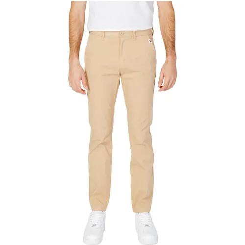 Chinos, male, , Size: W33 L32 Classic Chino Pants in - Tommy Jeans - Modalova