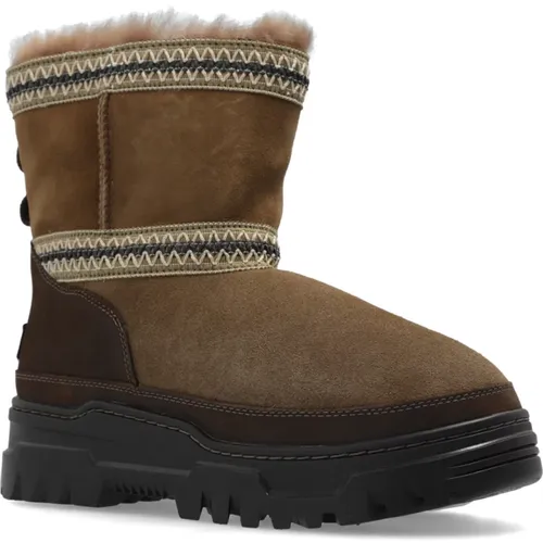 Snow boots Classic Mini Trailgazer , female, Sizes: 7 UK, 8 UK, 5 UK, 10 UK, 6 UK, 9 UK, 4 UK - Ugg - Modalova