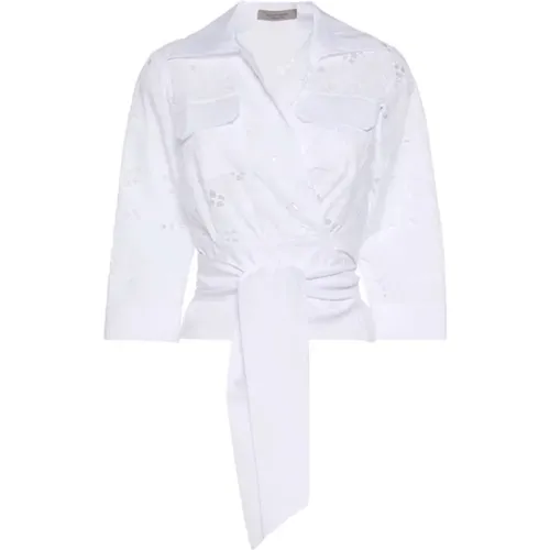 Blouses, female, , Size: XS Floral Embroidery Wrap Shirt - D.Exterior - Modalova