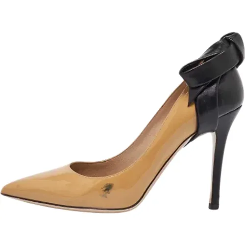 Pre-owned Pumps, female, , Size: 8 1/2 US Pre-owned Leather heels - Valentino Vintage - Modalova