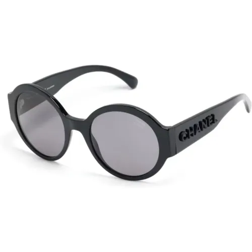 Schwarze Sonnenbrille mit Originalzubehör - Chanel - Modalova