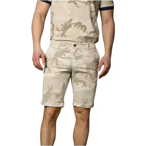 Camouflage Slim Chino Bermuda , Herren, Größe: XS - Mason's - Modalova