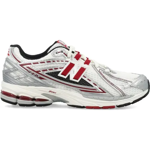 Unisex's Shoes Sneakers White Red Ss24 , male, Sizes: 9 UK, 10 UK, 9 1/2 UK, 7 UK, 11 UK - New Balance - Modalova