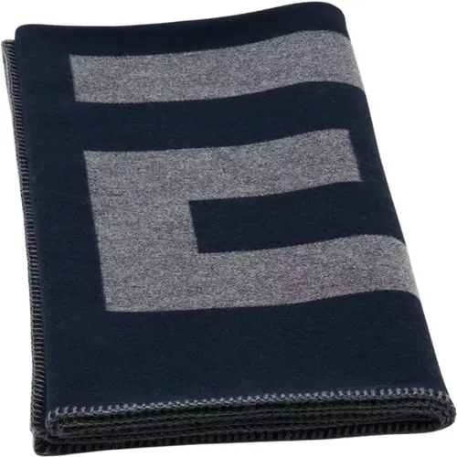 Winter Scarves, male, , Size: ONE SIZE Reversible Wool Scarf with Logo - Givenchy - Modalova