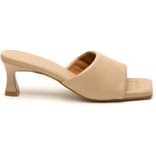 Crim Sandals , female, Sizes: 5 UK, 7 UK, 4 UK, 3 UK - Angel Alarcon - Modalova