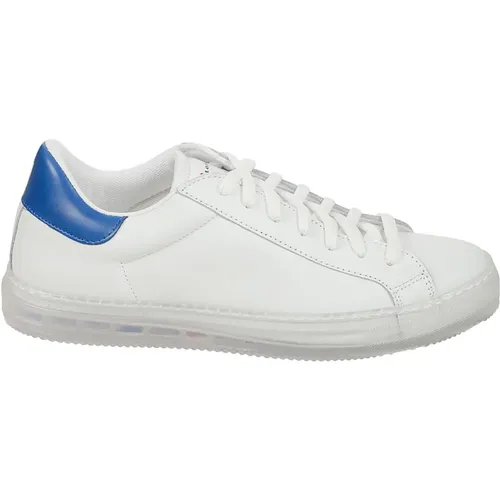 Weiße Ledersneaker mit blauem Detail , Herren, Größe: 44 EU - Kiton - Modalova