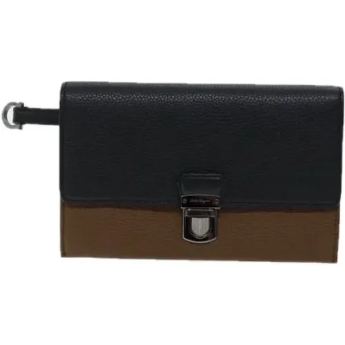 Pre-owned Clutches, female, , Size: ONE SIZE Pre-owned Leather handbags - Salvatore Ferragamo Pre-owned - Modalova