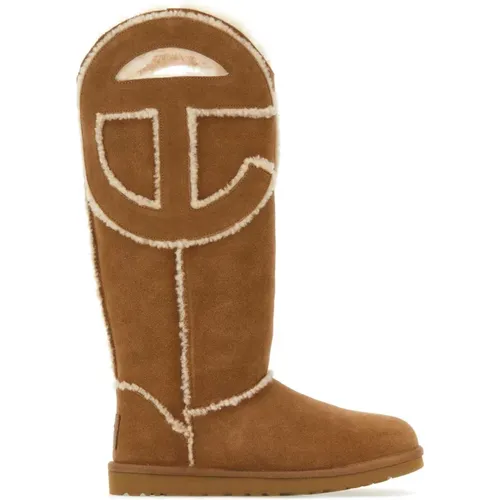 Logo Stiefel in Biscuit Suede , Damen, Größe: 34 EU - Ugg - Modalova