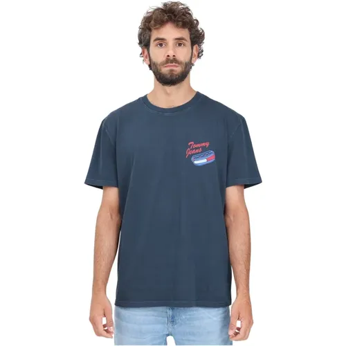 Blau Kurzarm Grafik T-Shirt , Herren, Größe: S - Tommy Jeans - Modalova