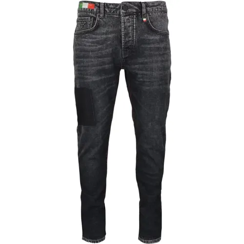 Destroyed Slim-Fit Jeans mit Umschlagenem Bein , Herren, Größe: W34 - carlo colucci - Modalova