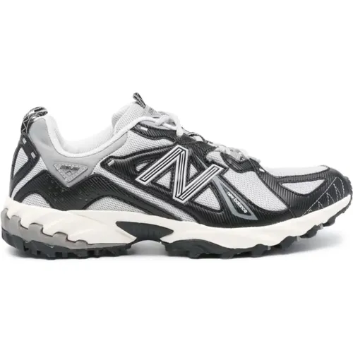 Mesh Sneakers Reflective Detailing , male, Sizes: 10 1/2 UK, 10 UK, 7 1/2 UK, 9 UK, 12 1/2 UK, 6 1/2 UK, 8 1/2 UK, 8 UK - New Balance - Modalova