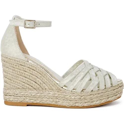 Weiße Stilvolle Damensandalen - Espadrilles - Modalova