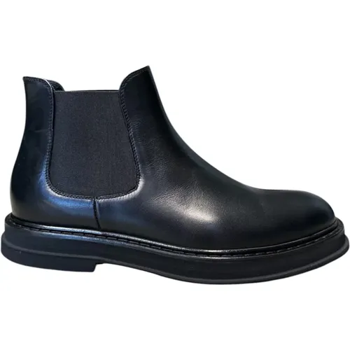 Chelsea Boots, male, , Size: 9 1/2 US Beatles Style Brushed Calf Boot - Doucal's - Modalova