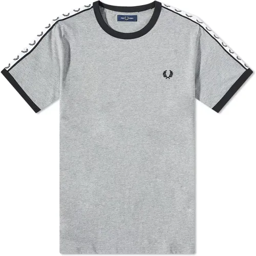 T-Shirts, male, , Size: XL Taped Ringer T-Shirt with Laurel Crown Sleeve Detail - Fred Perry - Modalova