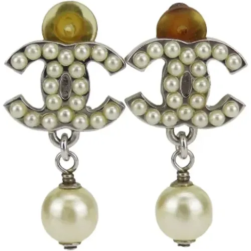 Pre-owned Metal earrings , female, Sizes: ONE SIZE - Chanel Vintage - Modalova