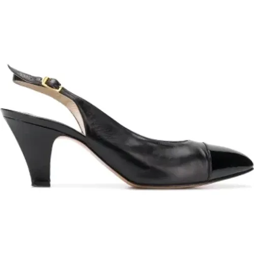 Pre-owned Pumps, female, , Size: 7 1/2 US Pre-owned Leather heels - Salvatore Ferragamo Pre-owned - Modalova