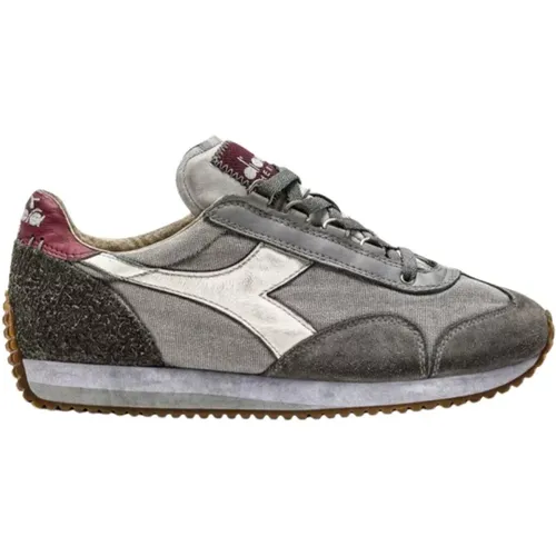 Sneakers, male, , Size: 7 1/2 US Stone Washed Evo Sneakers - Diadora - Modalova