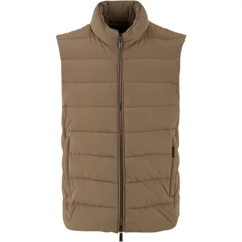 Vests, male, , Size: L Brown Oliver-KN Mens Gilet - Moorer - Modalova