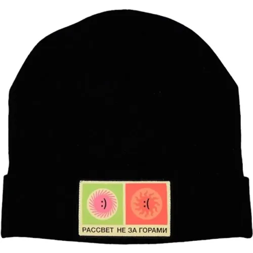 Beanies, male, , Size: ONE SIZE Graphic Patch Beanie Hat - Rassvet - Modalova