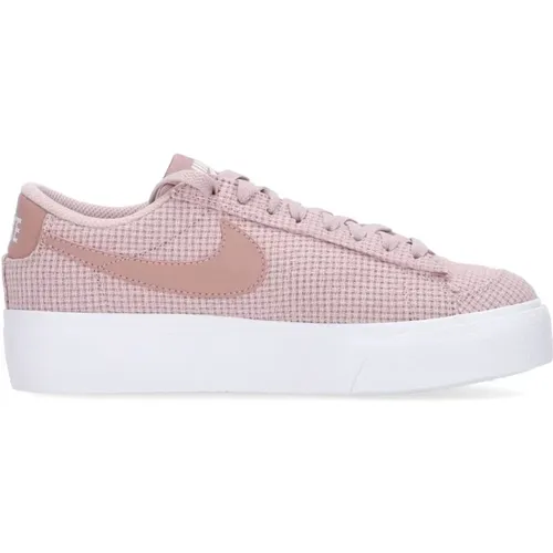 Low Platform Sneaker Whisper , female, Sizes: 4 1/2 UK, 3 1/2 UK, 5 UK - Nike - Modalova