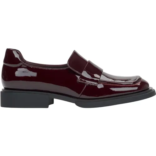 Loafers, female, , Size: 9 US Women's Burgundy Loafers made of Patent Genuine Leather Er00115895 - Estro - Modalova