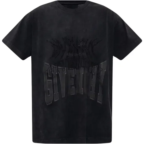 Oversized T-Shirt Upgrade , male, Sizes: M, L - Givenchy - Modalova