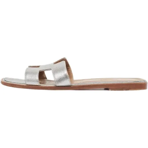 Pre-owned Flats, female, , Size: 9 US Pre-owned Leather sandals - Hermès Vintage - Modalova