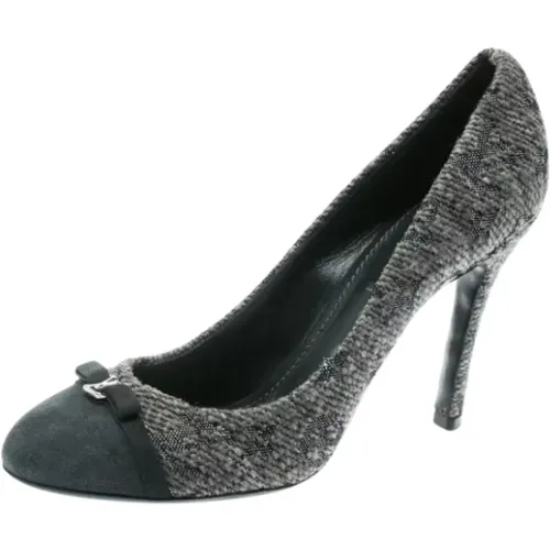 Pre-owned Pumps, female, , Size: 7 1/2 US Pre-owned Suede heels - Louis Vuitton Vintage - Modalova