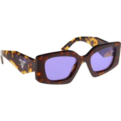 Chic Sunglasses for Women , female, Sizes: 51 MM - Prada - Modalova