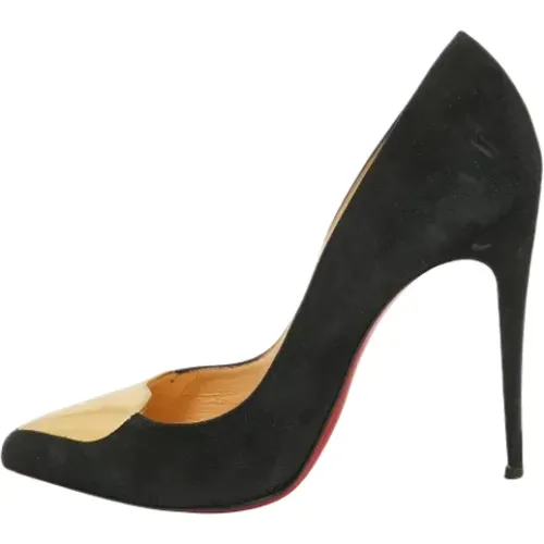 Pre-owned Pumps, female, , Size: 7 1/2 US Pre-owned Suede heels - Christian Louboutin Pre-owned - Modalova